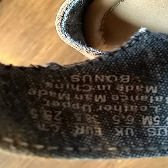 Naturalizer leather sandals size 8.5 - Picture 4 of 4